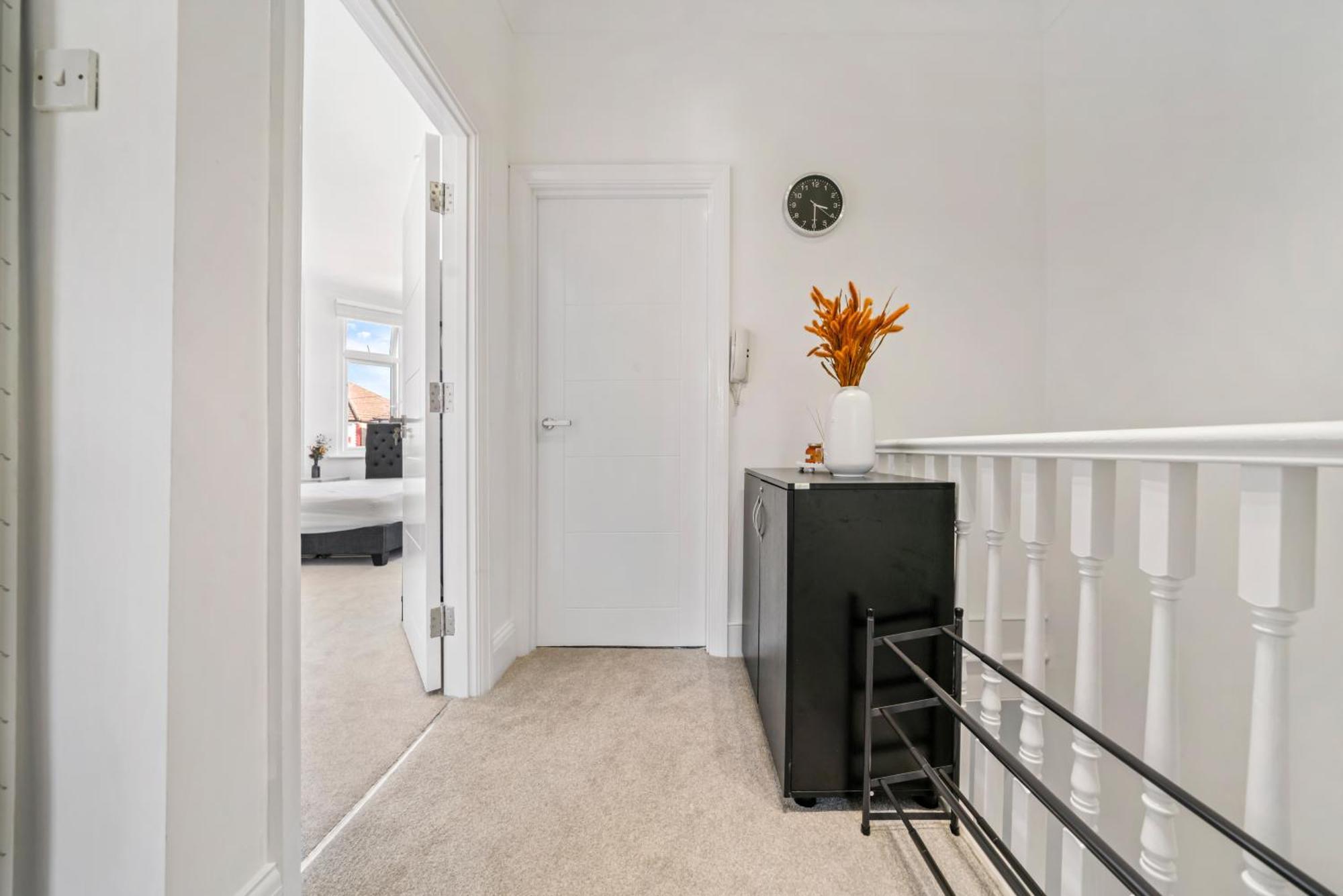 2025 Award Winning - 2 Bedroom Luxury Apartment Next To Wembley Stadium London Exterior photo