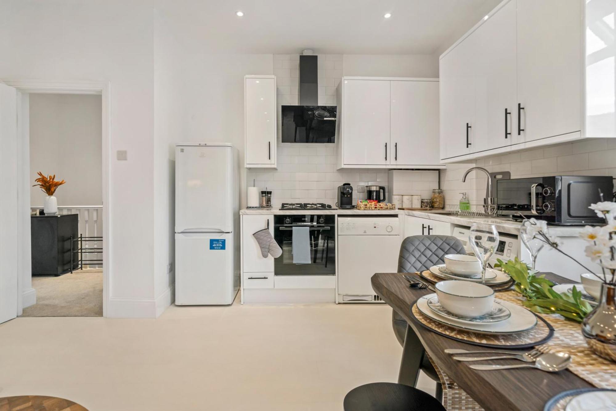 2025 Award Winning - 2 Bedroom Luxury Apartment Next To Wembley Stadium London Exterior photo